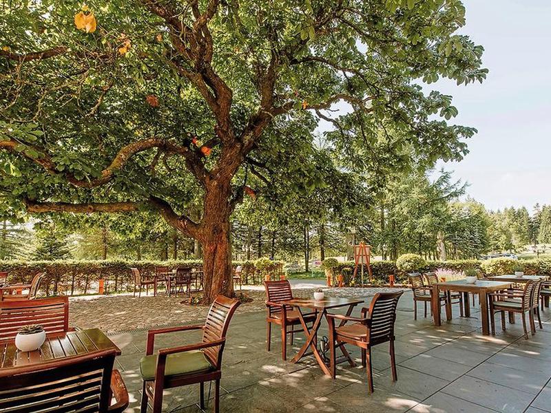 FE105ABF91C3DA94C4184CB5D6F921D4