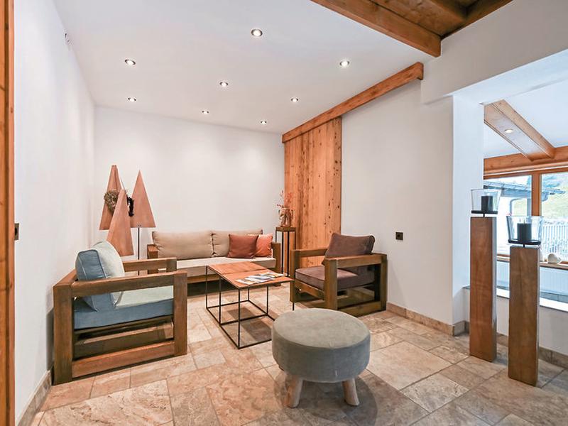 88FC7E6D0166341AC7372FA4E5426E2D