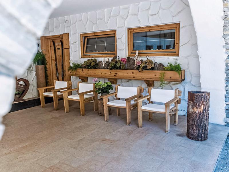 CD276697D6A26FF8F31AA9751DF0D85E