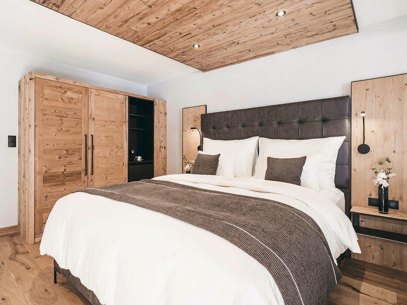 9724AA5D231010BA2D7C1D4B91B1A3C9