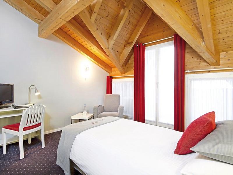 9CB8B4B9D0F42ECCCD2A18AEA63C34C2