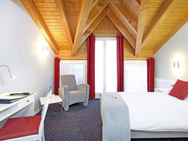 47D4654ED923C162CA66A6242B5F2B4E