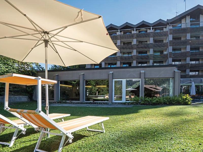 C0559388EC4A243A4E2169BE93581A18