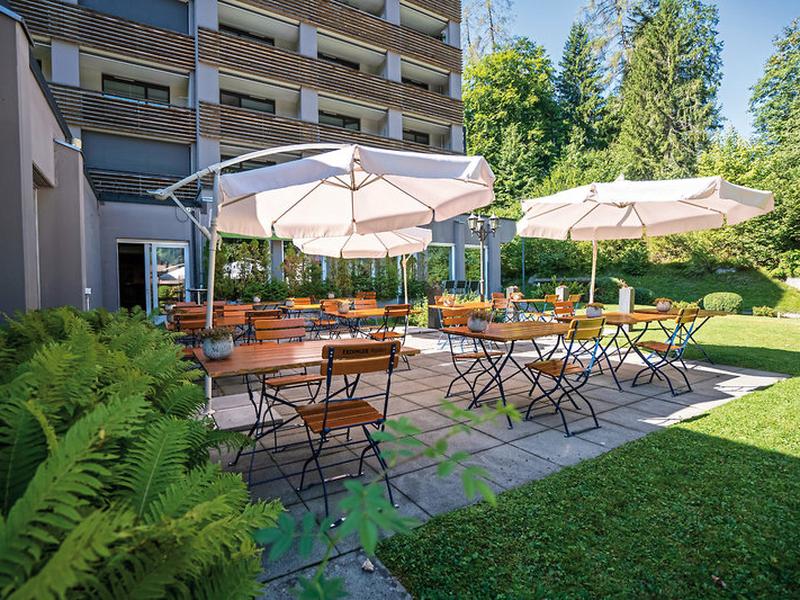 7E4E5007E3054B3CE2F1E8AB40F6CE43