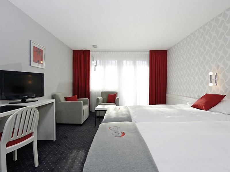 FA71D00BE58046A4C9EBB3AA23D71569