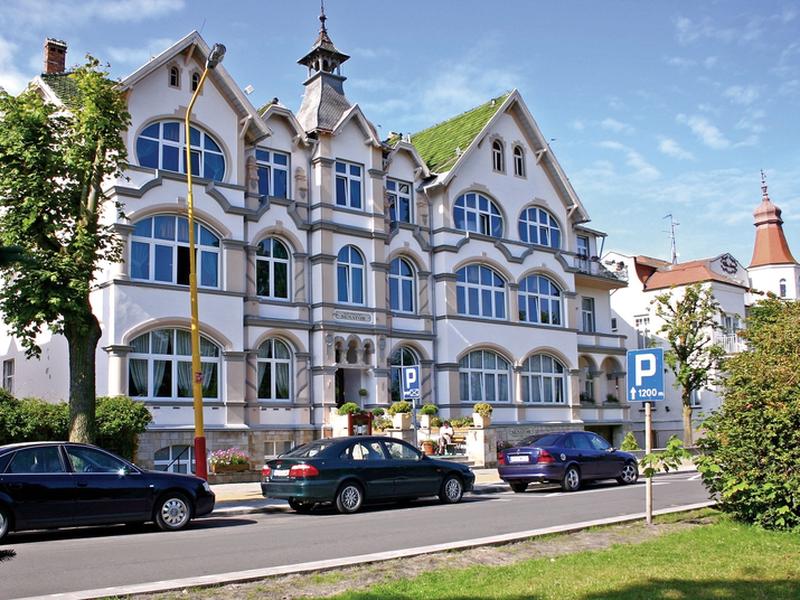 F055EEC0FD97DE59EF643D47072BB82A