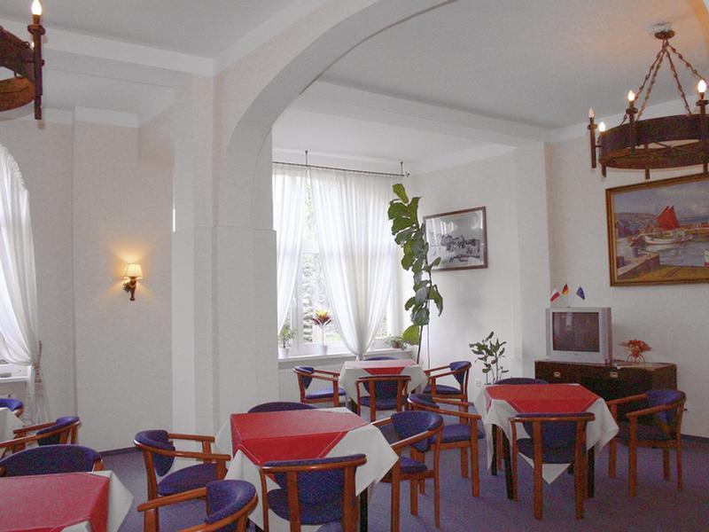 21767EDF05A3F57691EB206BF7DC7C32