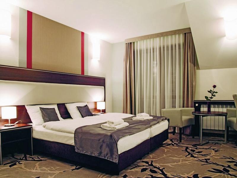 35F3CB7CD68C02EF66D3334C72EE7D8A