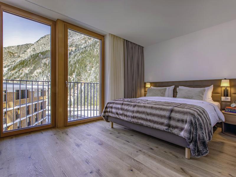 6CE46E49FE1BB0D0E69DCF7D00ED3460