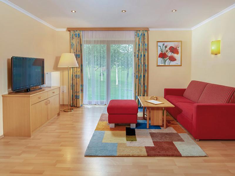 F0A763D92EA6B73FA2D9129D129FD36F