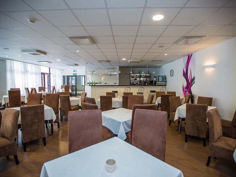 5009AF28D7F1B2F221B0C2C5B589C289