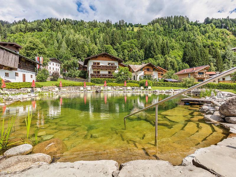 1B348C55EA9E639E6E4D4D6FE036E683