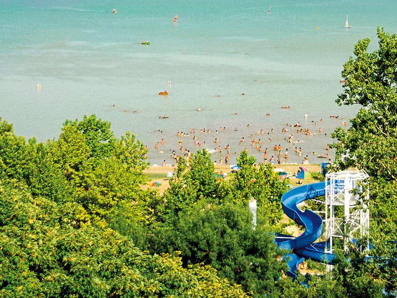 735315BF584B50ABAB461F1F6989F2B7