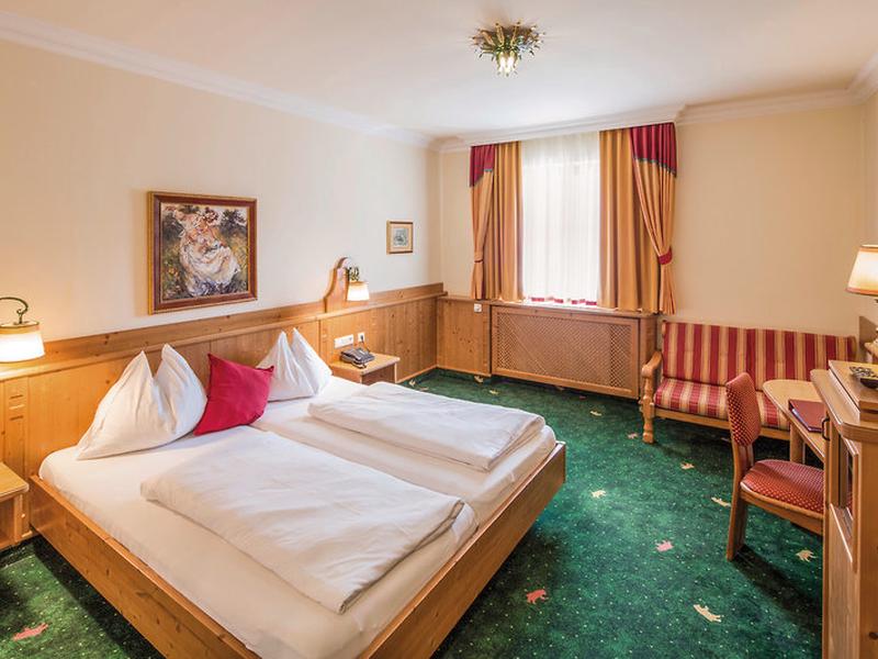 F2623C61F037EBF2F2EE079DB7DFF272