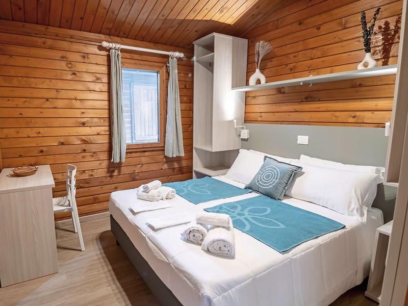 5DCBBA87AAA3A2F4FFC1D996FF12E230