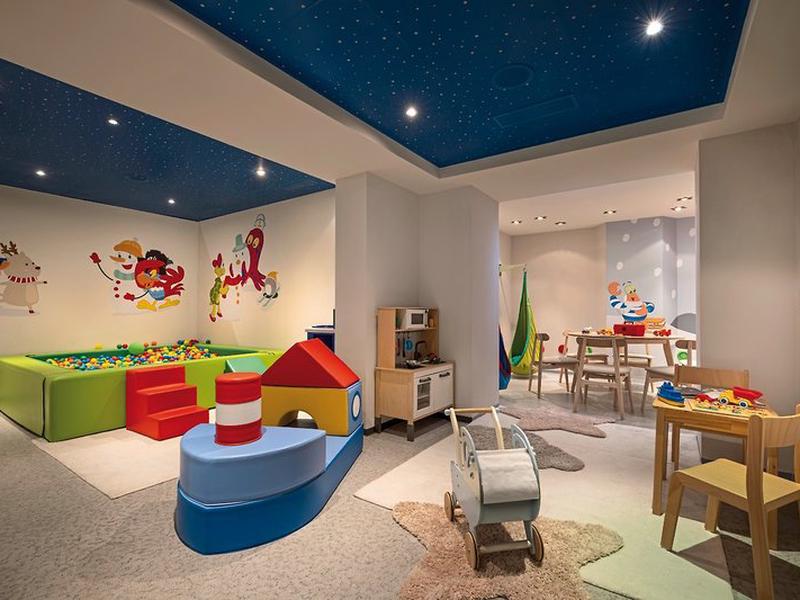 D803AD8A644F11025398448A65BE20A4