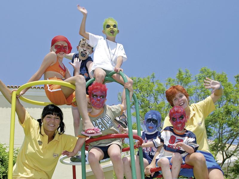 798B05D83589E4FF8D7BBDAAAD8D6201