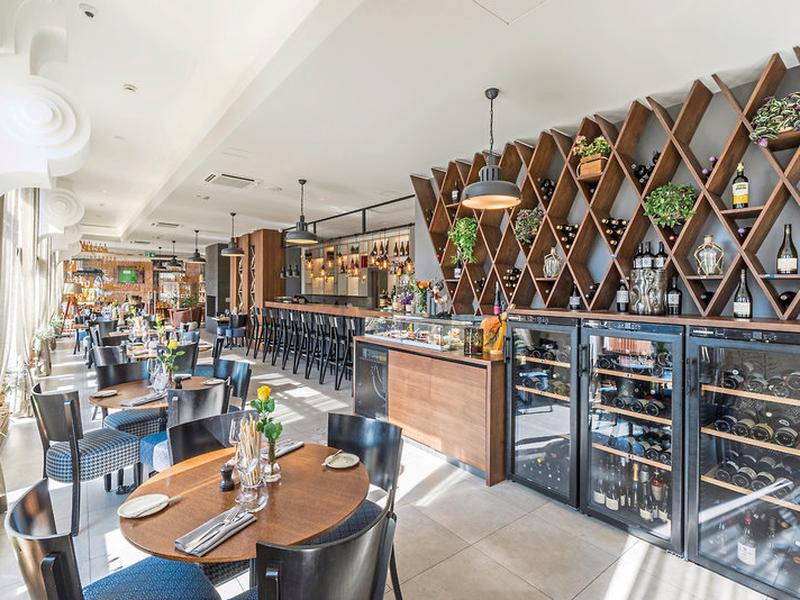 F14656D462EAEF6A3C03FB7B83DFD71C