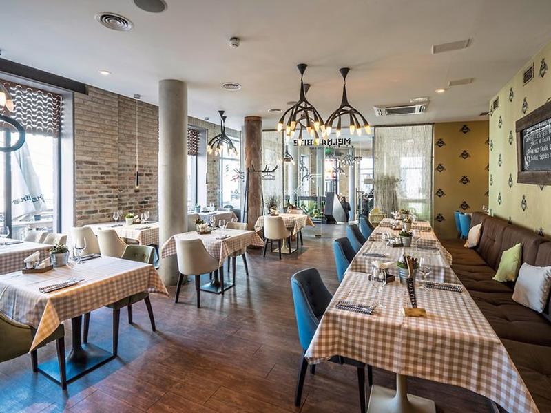 2CB586EAC6D2AD77066F189C819B40E0