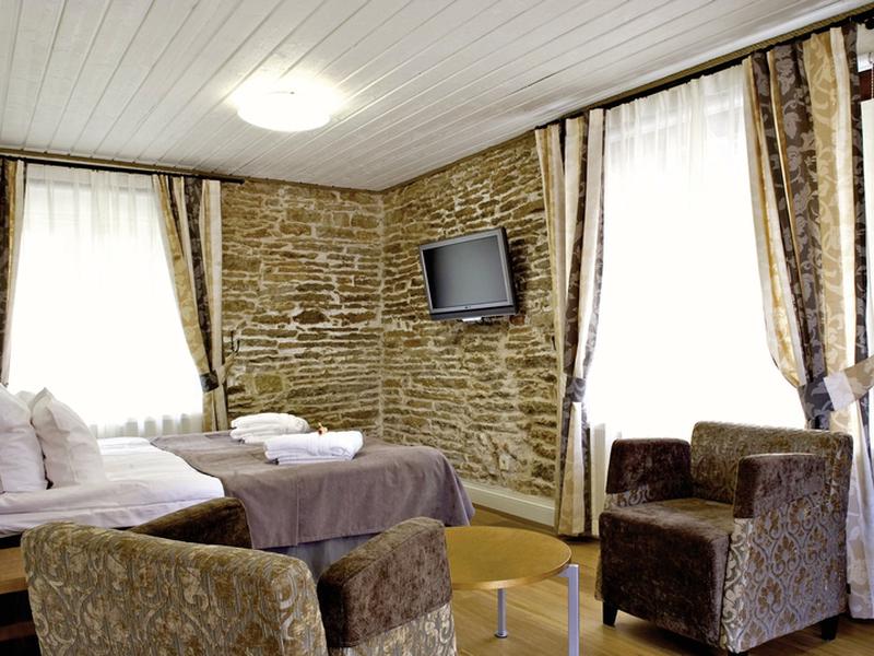 AD92E310D92A989A1B4022714C79F647