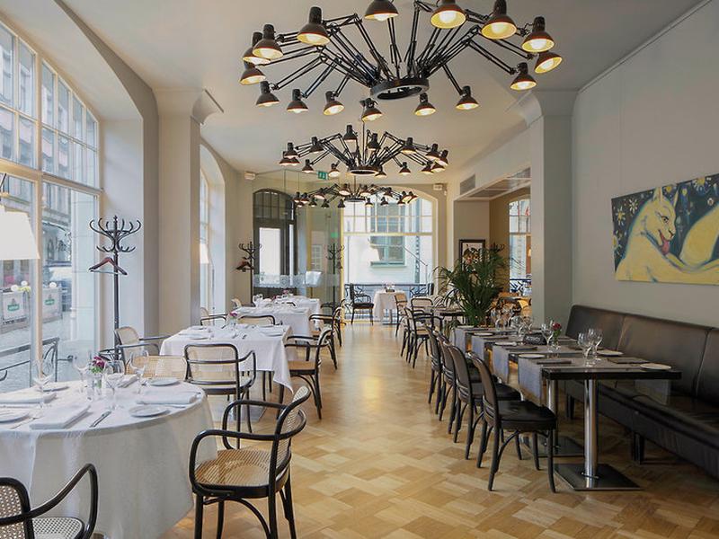 7A45996DB6ADFAD9DF8DD9CFA17D4EA7