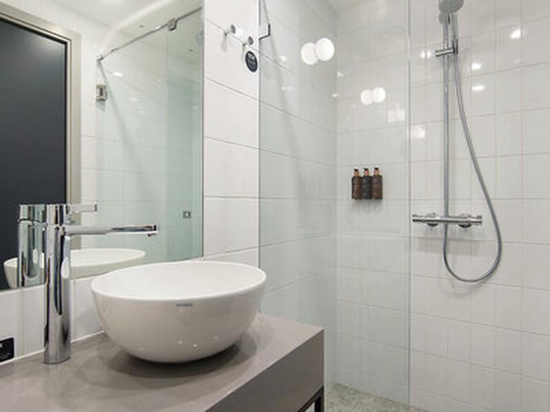 826C7D9D1CE5C33EB18D454DF6FB94BF