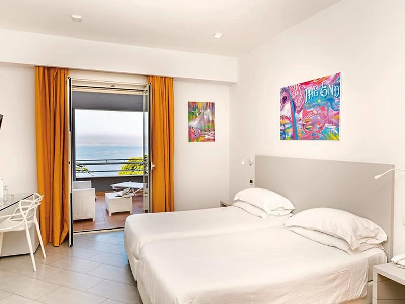 18C28B40397EE0CACB589FAB3D2FEBC5