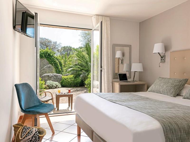 AC68B45C0ED2CA5D0CDF8BD43130E8DD