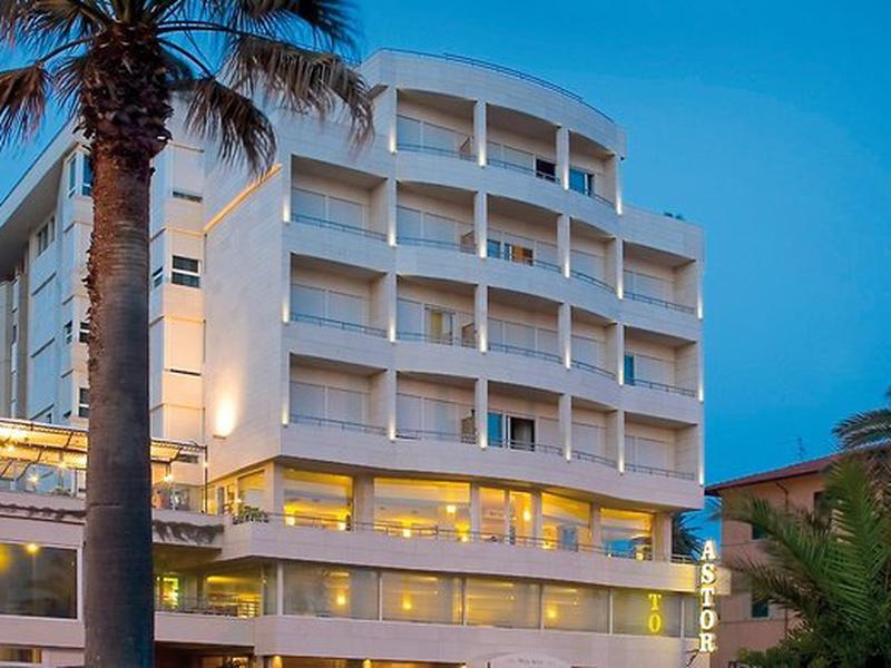 8B69493F0E95134CFA2D3796102E9883