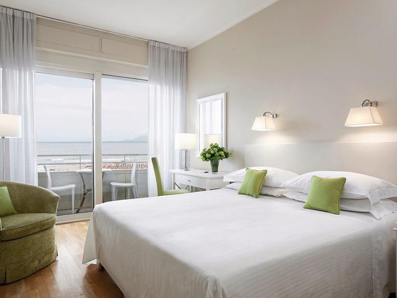 CF19A20A9FD345C6C05F4D6765DAB177