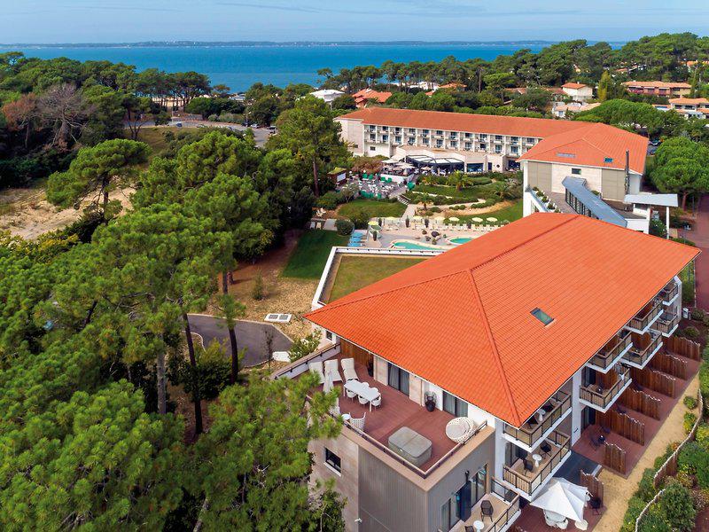 BBF9033D61CF34DDFCD70B6333A32429