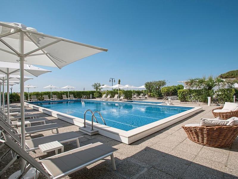 B8A345651C8D1CCE4F3922F4FC8944A6