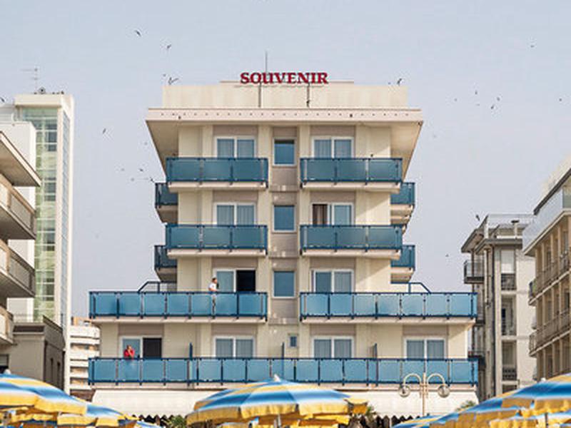 6CBE77B35646CB4086F036C130963173