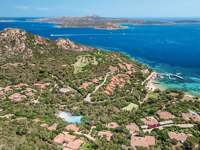 62C02E497B264F9C7CCD2234E4223A05