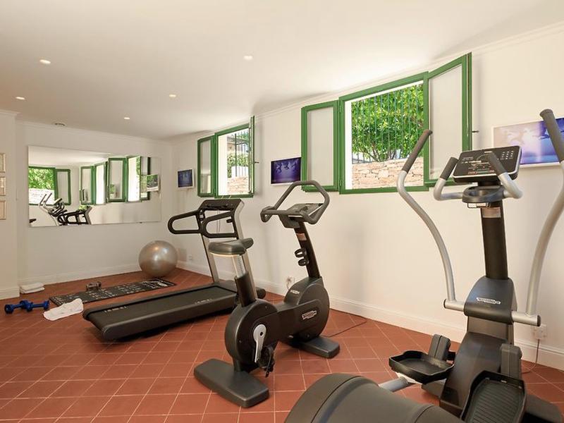 21A7DFF4FA3EB59EEDA26F1FCF5D6BD7