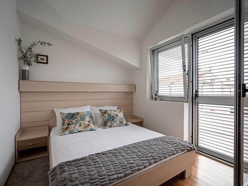 72EB32EB312F4ED1BD0BF7CE867AF44F