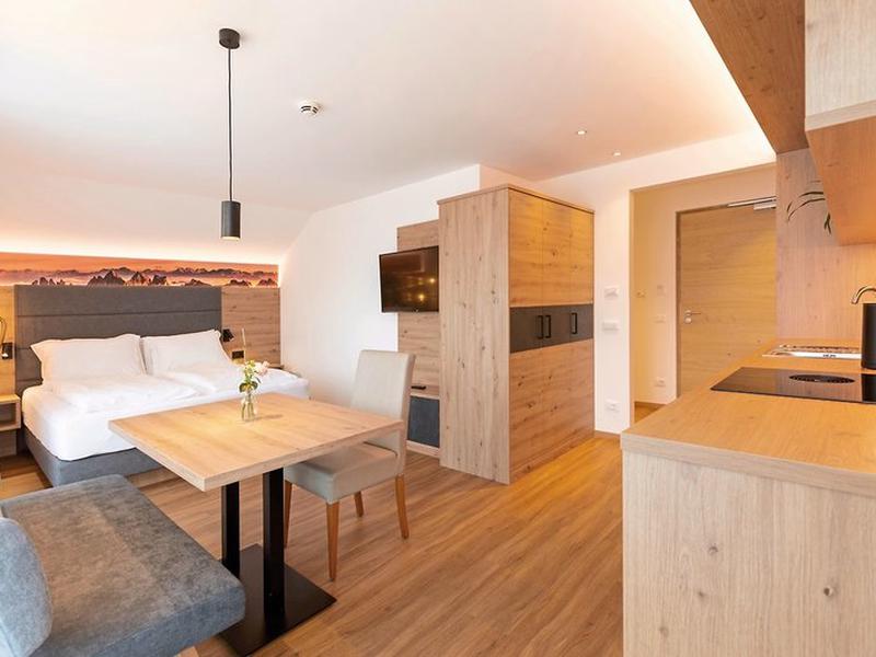 3A7C917BAD8CA2F16FC4D606FF905F77