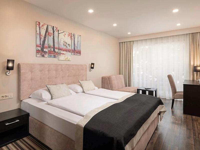 F1811885EE64C1E8669ECC2A1C2944CC