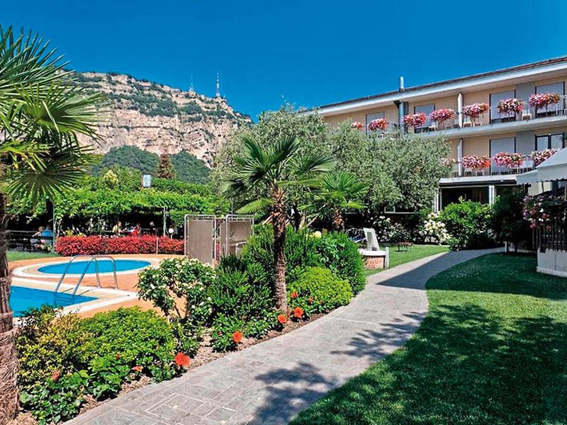 9D32F16A03008A16886CABA64AA76EC7