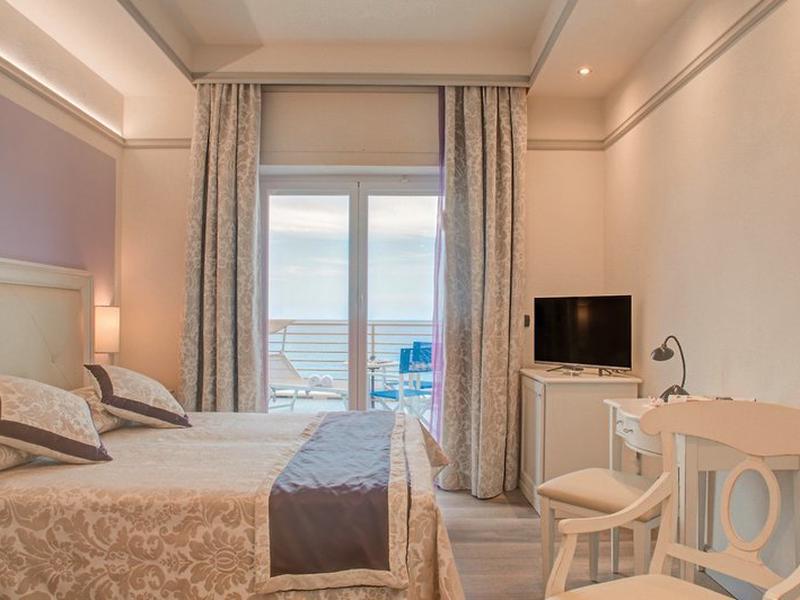 25F97FB69DD9EA412047EEA701BE6580