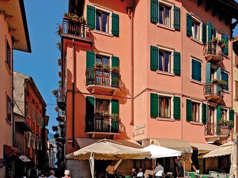 BBC854A1DEB8E37F7BF55BB1A84AC5CF