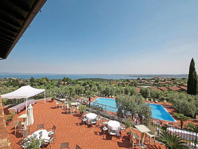 E92D1330C44A7FED392E55BCA671BC5C