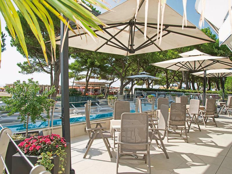 BCFE9D03AAB863A6FCFAF79BFA71445C