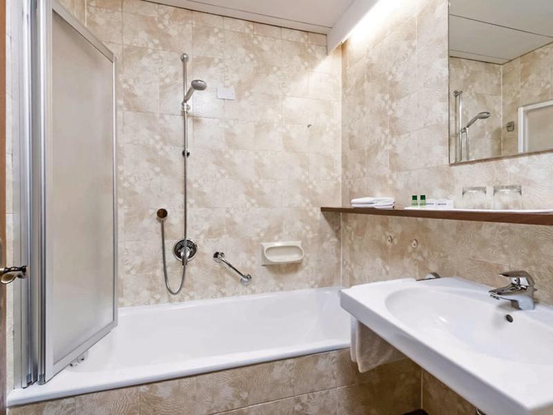 53BE308A0A952CEFC459D877D5DAB859