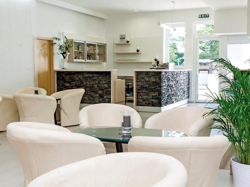 F877F495622C5C6DA920889029764E63