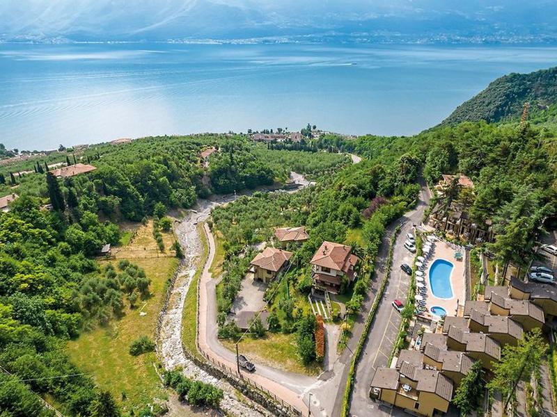 99BB2710199021DCDA0496DE46FEA3D1