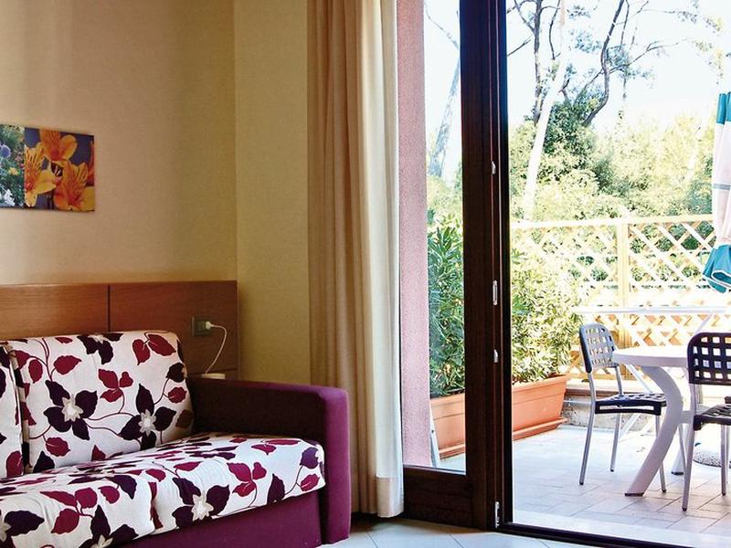 241F9123232D2EA0E335FD85A546231E