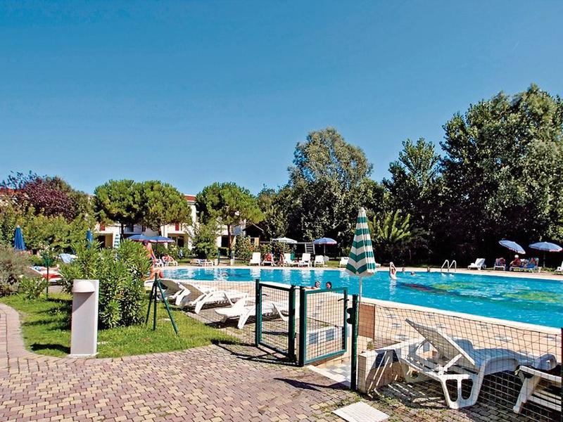 251EDCC989807CB7E8435D12C063B6A0