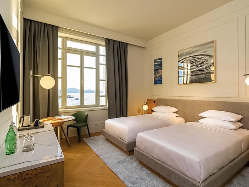 1BB514249DD32CC798B796CD568529C8