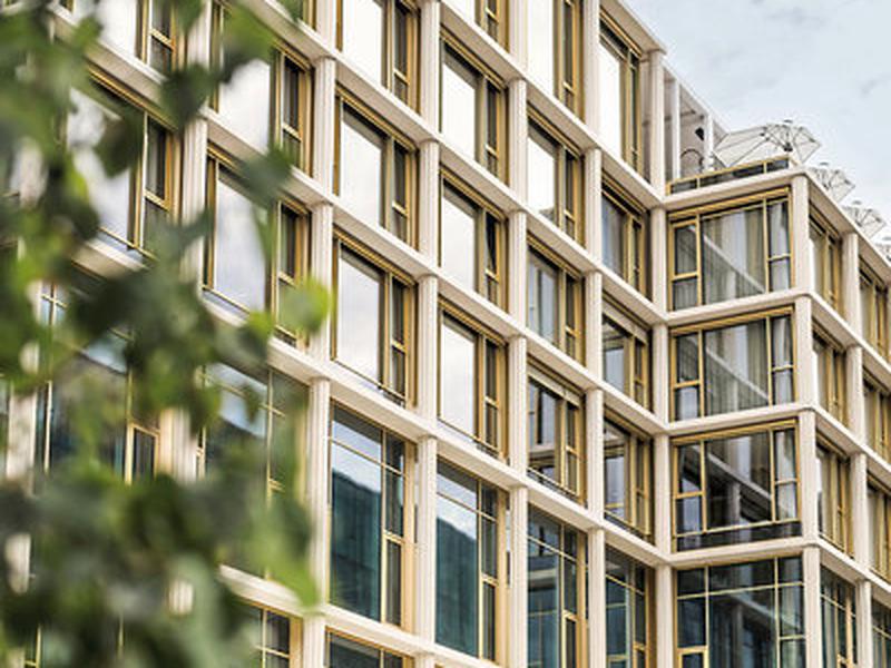 10982C9B084F34F0531BD997E7FD3023